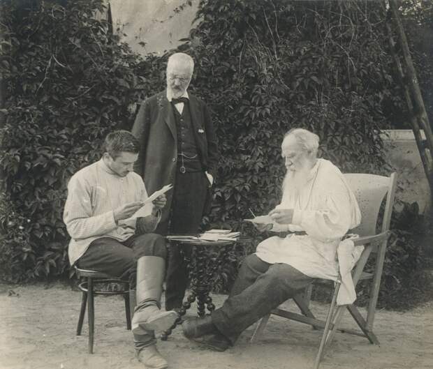 Тулякам рассказали, как отмечалась Пасха в семье Толстых