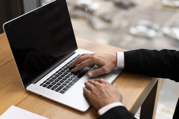 Предложение сделать платным доступ банков к базе паспортов МВД раскритиковали