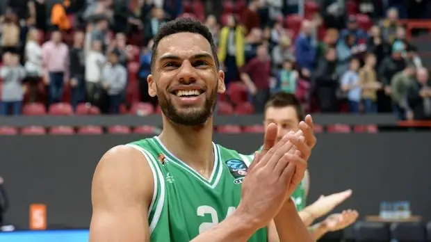 УНИКС разгромил «Нижний Новгород» в матче баскетбольной Единой лиги ВТБ