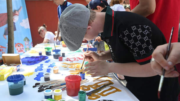 В Мосгордуме обсудили городской конкурс детских творческих работ