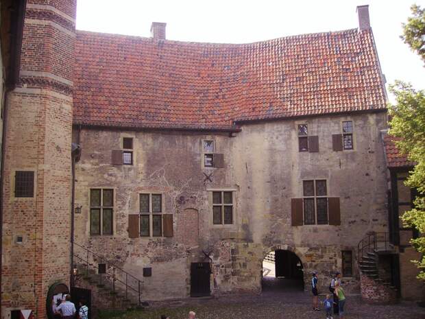 NewPix.ru - Замки Германии - Вишеринг (Castle Vischering in Ludinghausen)