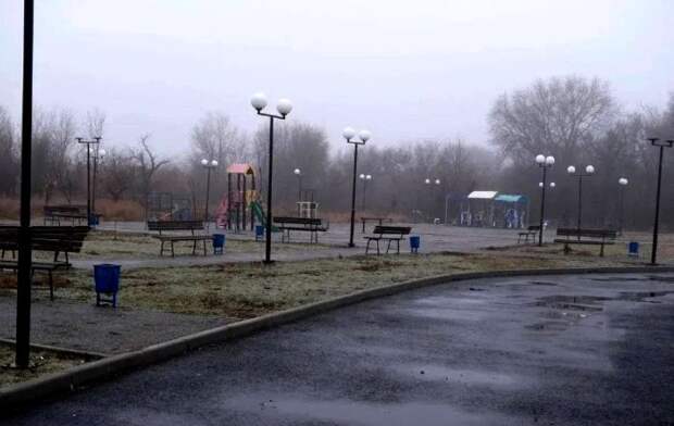 В селе под Астраханью благоустроили парк и готовятся обновить детскую площадку