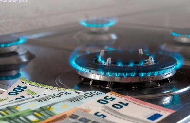 Парадокс пустой трубы - почему Киев продает газ в разгар энергокризиса