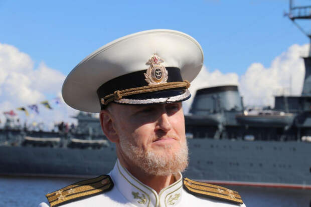 Глава Кронштадтского района напомнил о роли острова в военно-морской истории России