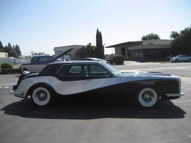 Симбиоз Bugatti и Lincoln в неизвестном Bugincoln (16 фото)