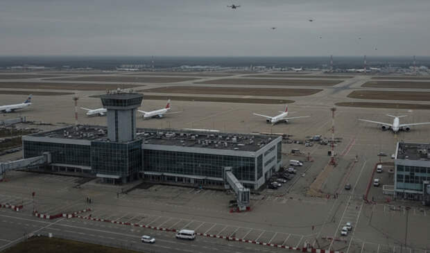 Аэропорт Сочи парализован из-за угрозы дронов