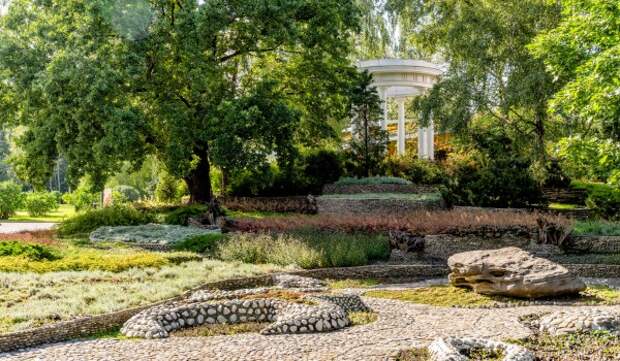 Сергунина: ВДНХ и Главный ботанический сад представили совместный маршрут по живописным местам
