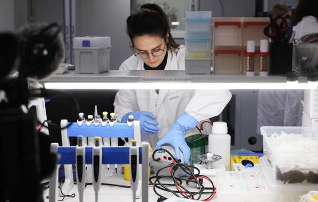 "Живое" лекарство: как в Москве производят препарат от 13 видов онкологических заболеваний