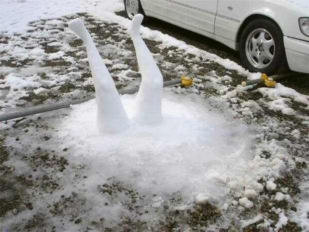 snow-sculpture-art-snowman-winter-24__605