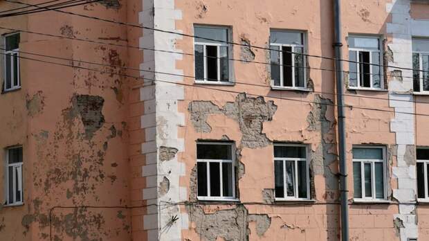 Решения нет. Почему возвращение поликлиники в историческое здание на Калинина маловероятно