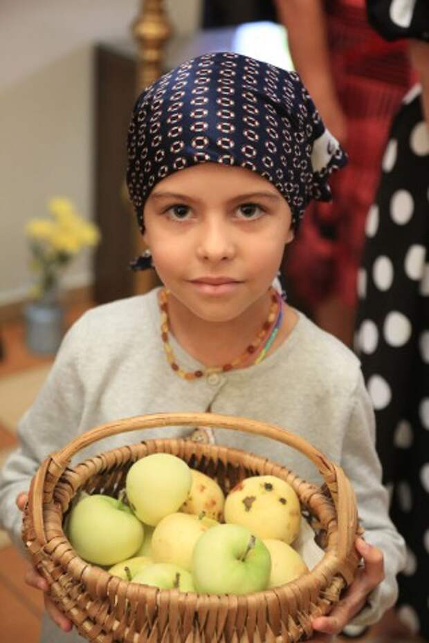 В праздник Преображения Господня епископ Серафим совершил Божественную литургию в Никольском кафедральном соборе.