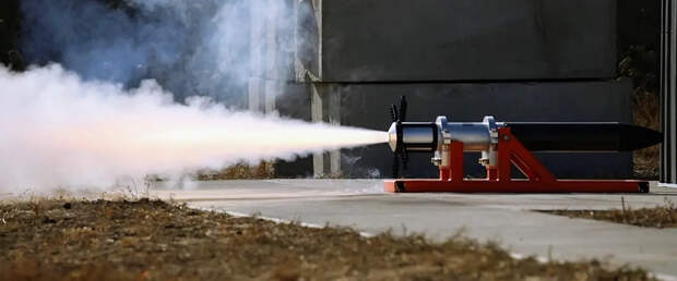 Raytheon провела летные испытания твердотопливного двигателя Ursa Motor
