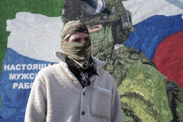 Доброволец СВО заявил, что армия воспитывает мужчин