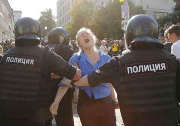 Больше половины задержанных на акции оппозиции в Москве оказались не москвичами