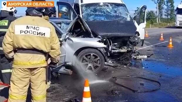 19 человек пострадали в ДТП в Амурской области / Кадр из видео: Amur Mash