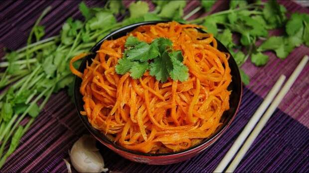 Популярная корейская морковь: еще один рецепт в вашу копилку