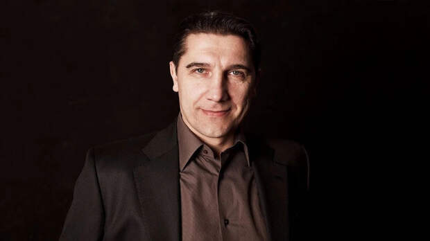 «Я пугал его морской свинкой»: как звезда сериалов Сергей Угрюмов нашел единственную жену в 16 лет и не “ходил налево” 37 лет