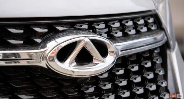 Chery рассекретит новейший электроседан Exeed Exlantix