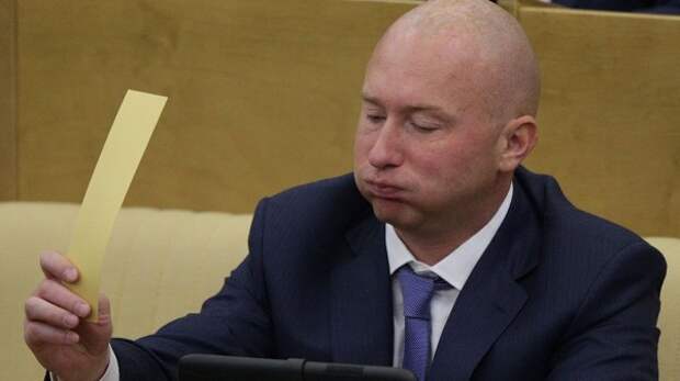 Этот депутат обидел Севастополь и опозорил себя