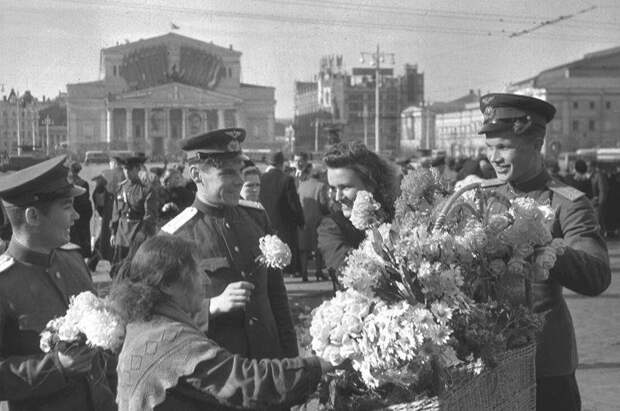 Падение Рейха. Как Германия сдалась Красной Армии