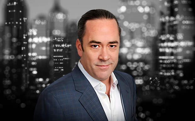 Патрик Хеннингсен: Россия – оплот суверенитета, а Запад утратил связь с реальностью