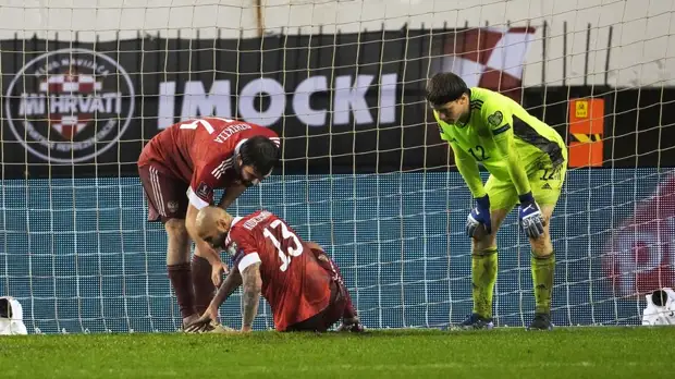 «Ставим задачу выйти на ЧМ, и у нас есть шансы»: как отреагировали на поражение России от Хорватии