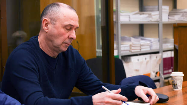 Генерала Кувшинова приговорили к 7,5 годам колонии по делу о хищении 57 млн