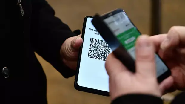 Решение об использовании QR-кодов будут принимать власти российских регионов