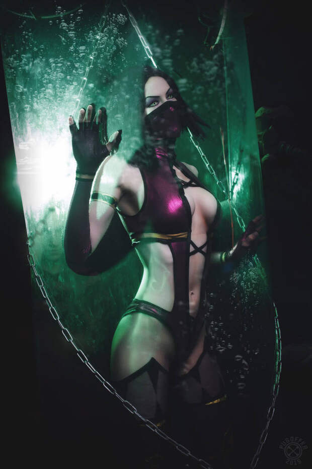 Лучший косплей Милины из Mortal Kombat Лучший косплей Милины из Mortal Kombat