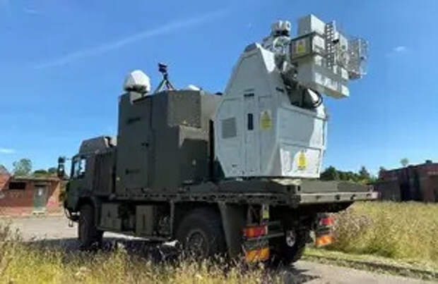 В Великобритании испытали самое дешевое оружие против роя дронов RFDEW