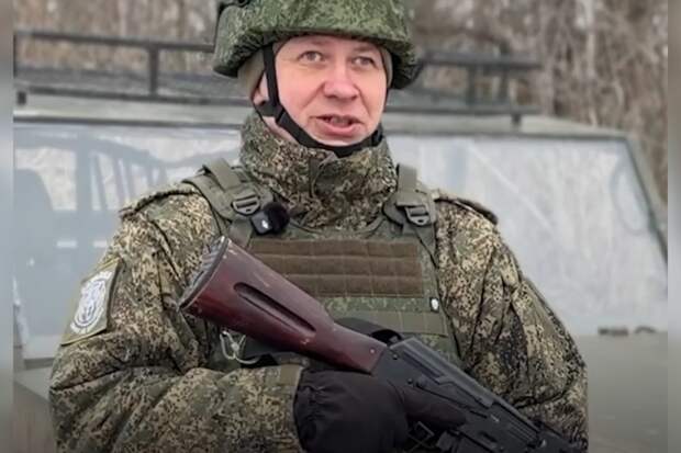 Декоратор с "Москино" ушел на СВО по контракту в эвакуационную группу