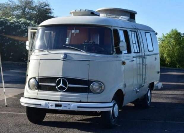 Уютный автодом из старого Mercedes-Benz L319D