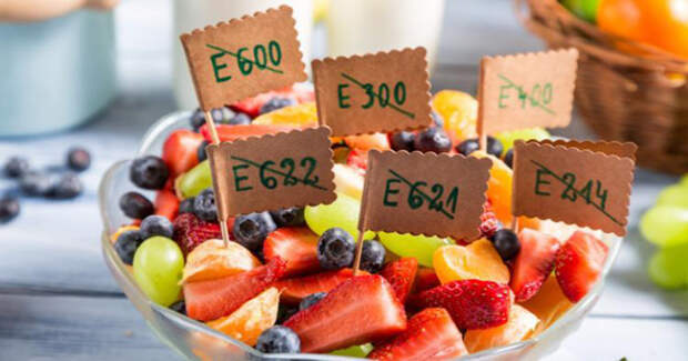 То, чего не напишут на этикетках: что нужно знать о 10 «вредных» пищевых добавках