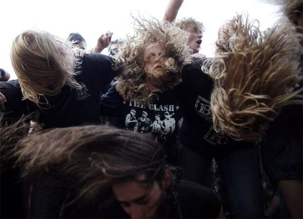 Лучшие снимки Reuters 2011. Часть 2. (22 фото)