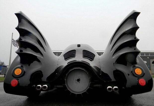 авто, бэтмобиль