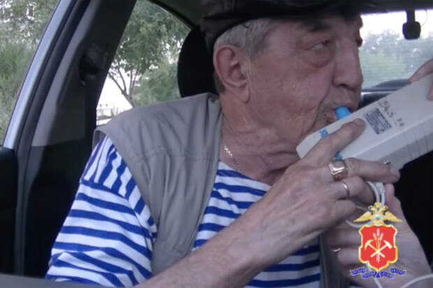 В Кузбассе пьяный водитель представился потомком Николая II и попал на видео