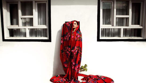 Красота во время войны: познакомьтесь с фотографом Фатимой Хоссейни, которая показывает жизнь обычных афганских женщин