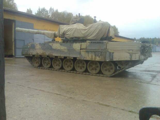 Танк держит круговую оборону Танк держит круговую оборону Т-14, танк