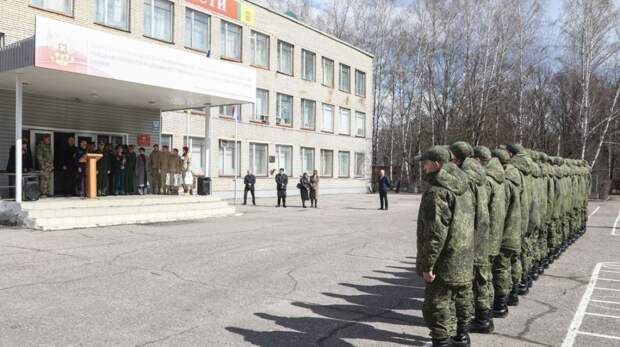 Губернатор: Первые призывники уже отправились на службу