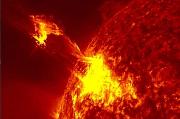 ИКИ РАН: самая сильная с 8 декабря вспышка произошла на Солнце