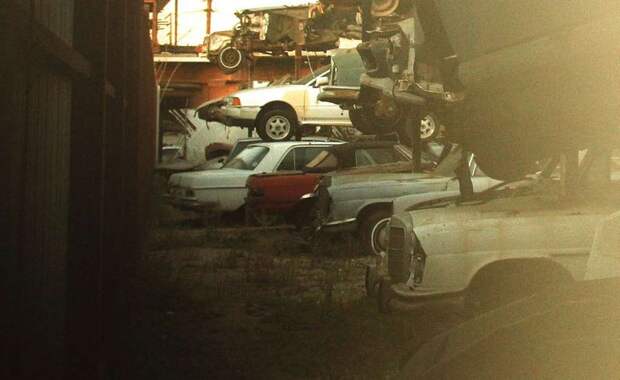 Уникальный Mercedes-Benz 500K нашли на автосвалке (12 фото)