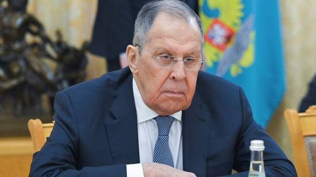 Лавров жестко ответил на обвинения в слабости России