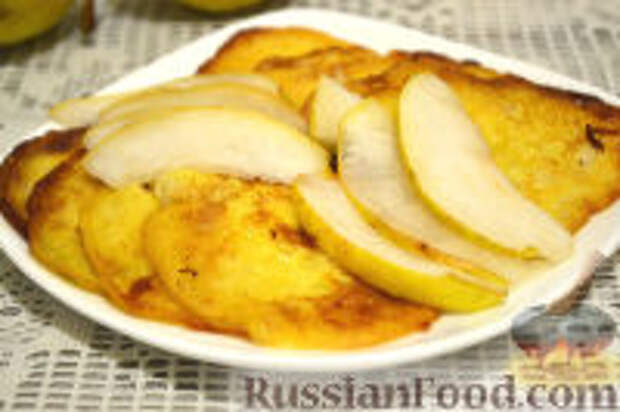 Фото к рецепту: Оладушки с грушами