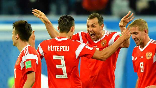В шаге от плей-офф: как российская сборная удивила всех и уверенно обыграла Египет
