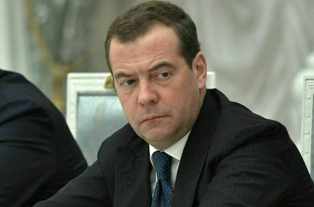 Дмитрий Медведев: США «раздавят тапком» Зеленского, когда «наиграются» с ним