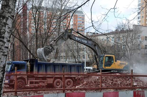 В Тимирязевском начали по-умному сносить старые пятиэтажки