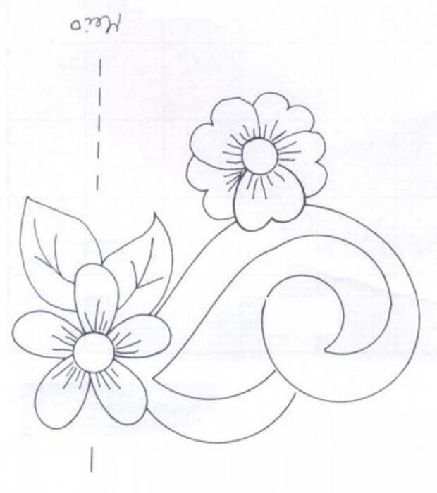 Подушки из мешковины и бархата с цветочной вышивкой (10) (376x425, 64Kb)