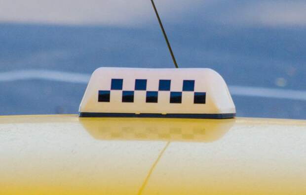 Севастополец отсудил моральный ущерб за смерть сына в ДТП у сервиса PickUp Taxi