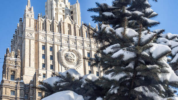 Захарова предложила полякам посмотреть оперу "Иван Сусанин" вместо репараций