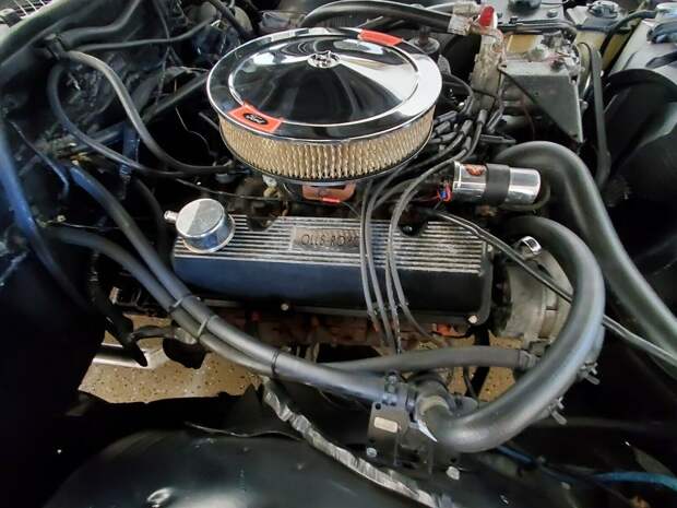 Необычный универсал Ford 1971 года с лицом Rolls-Royce
